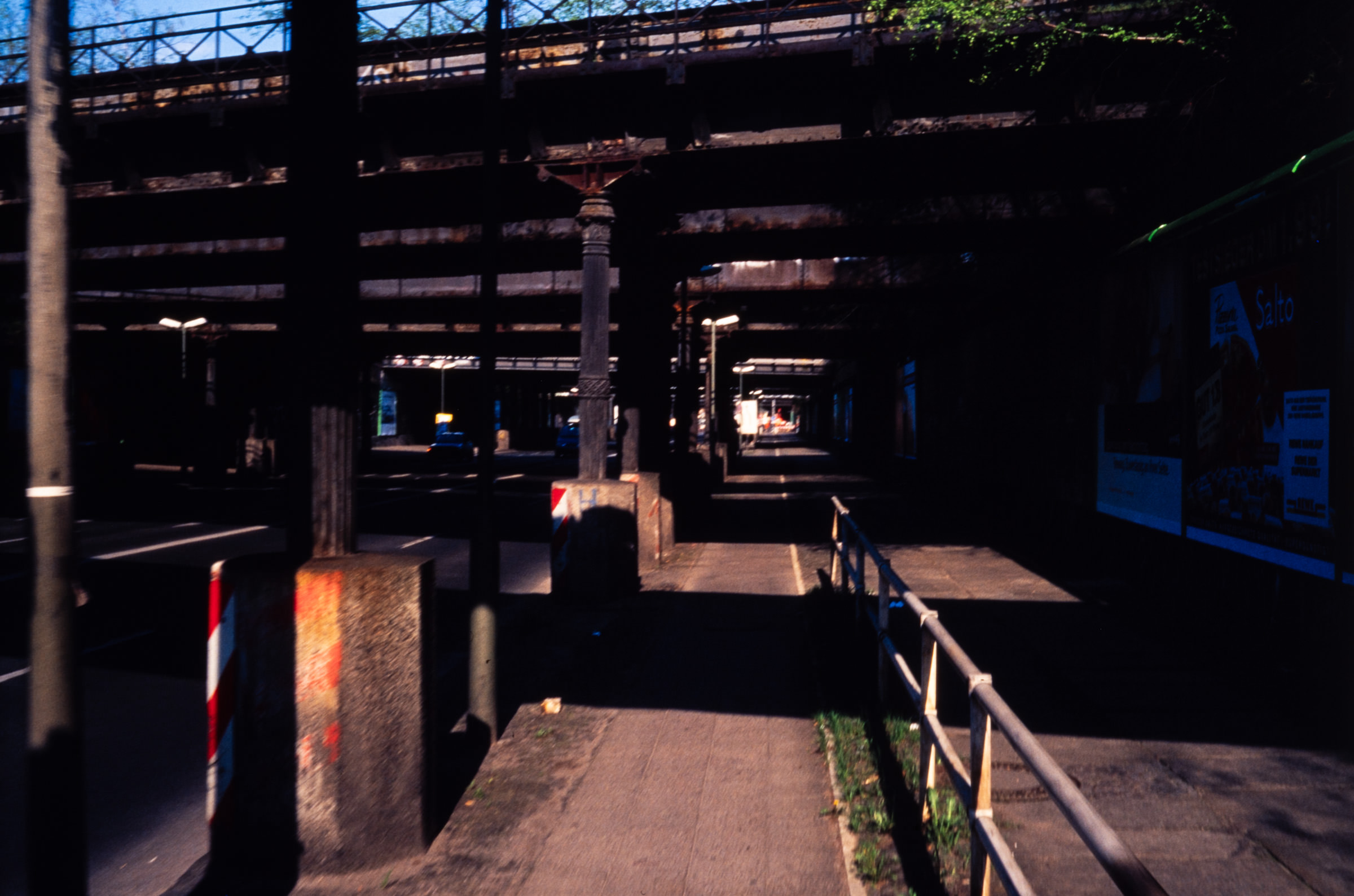 AHP F2001 07 005 sc240901 img26 NLP